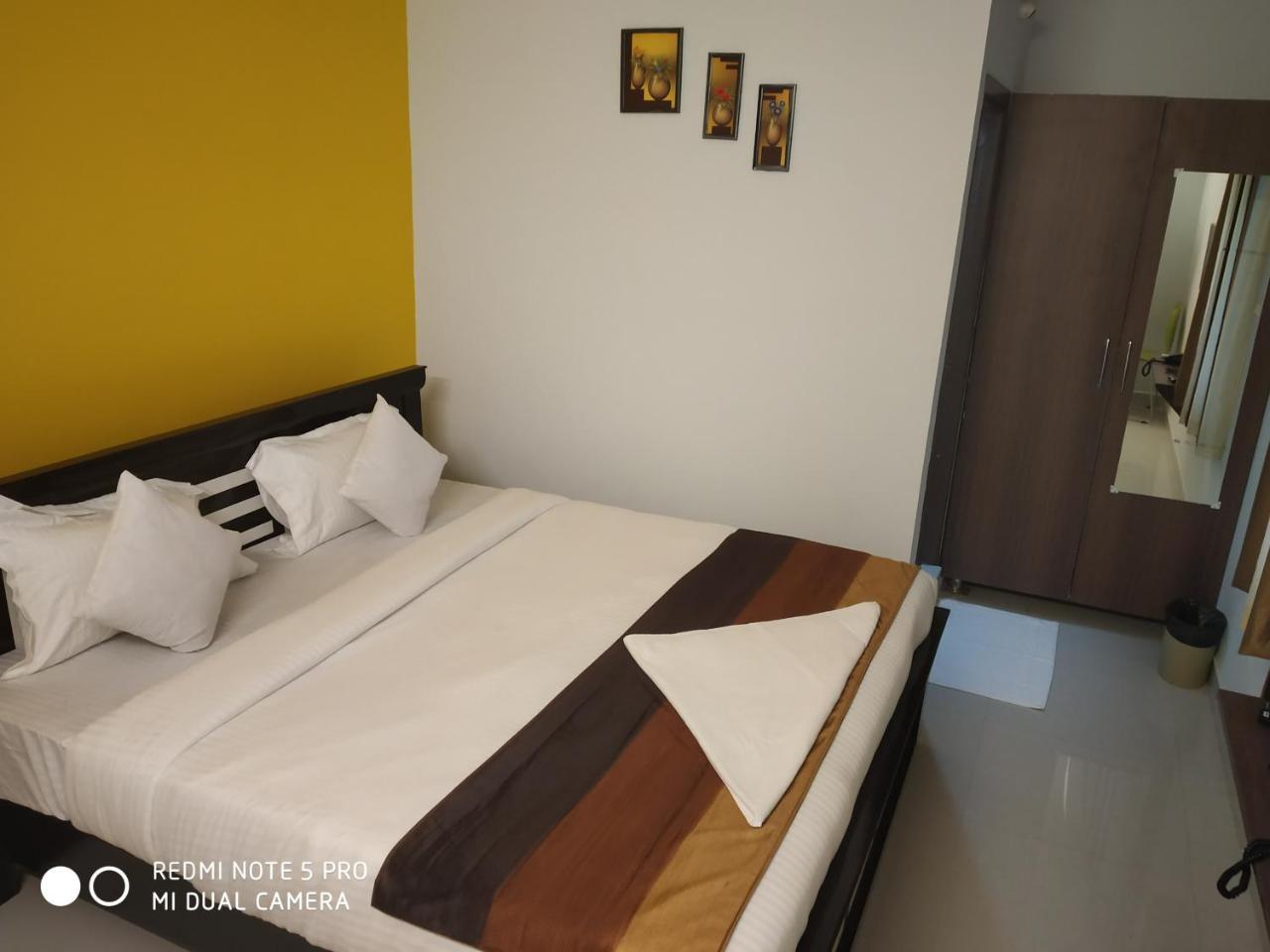 Namaha Stays Hyderabad Luaran gambar