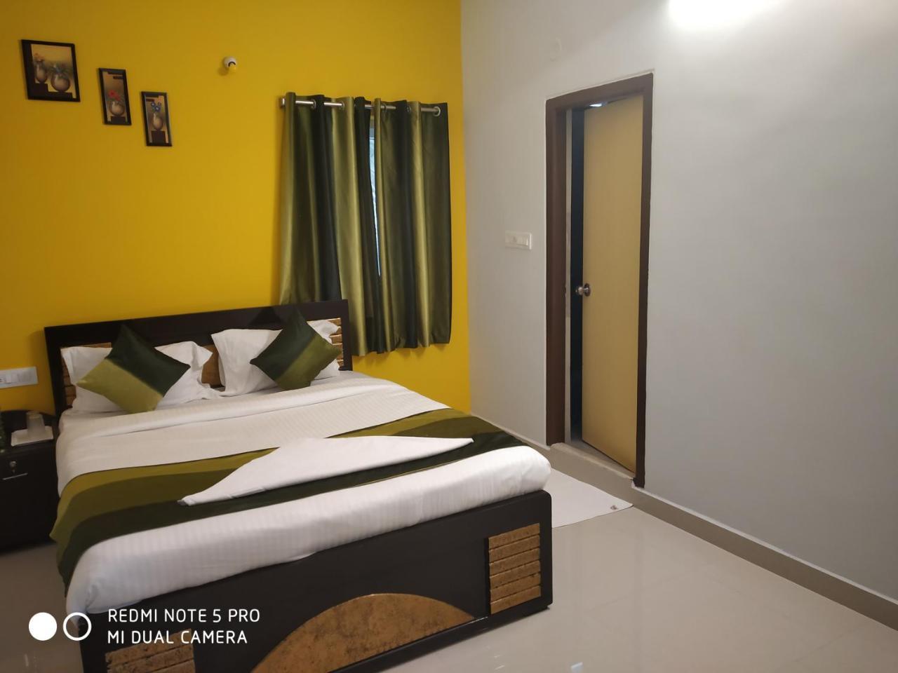 Namaha Stays Hyderabad Luaran gambar